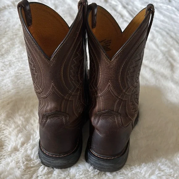 Ariat Brown Western Boots Classic Leather Design - Picture 3 of 10